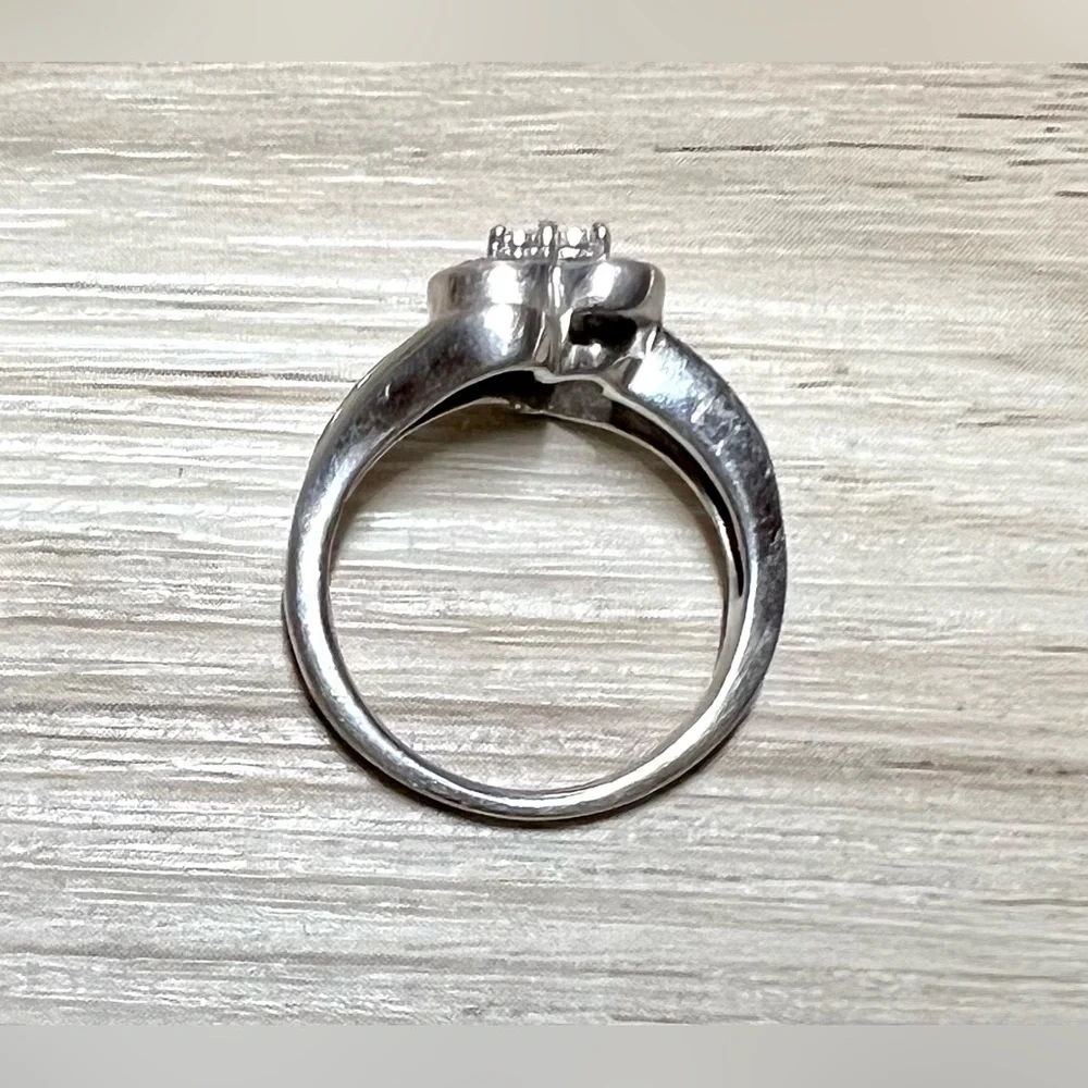 Vintage Designer Signed Sterling Silver Sapphire & Diamond Heart Ring, Size 6.5 - Picture 9 of 10